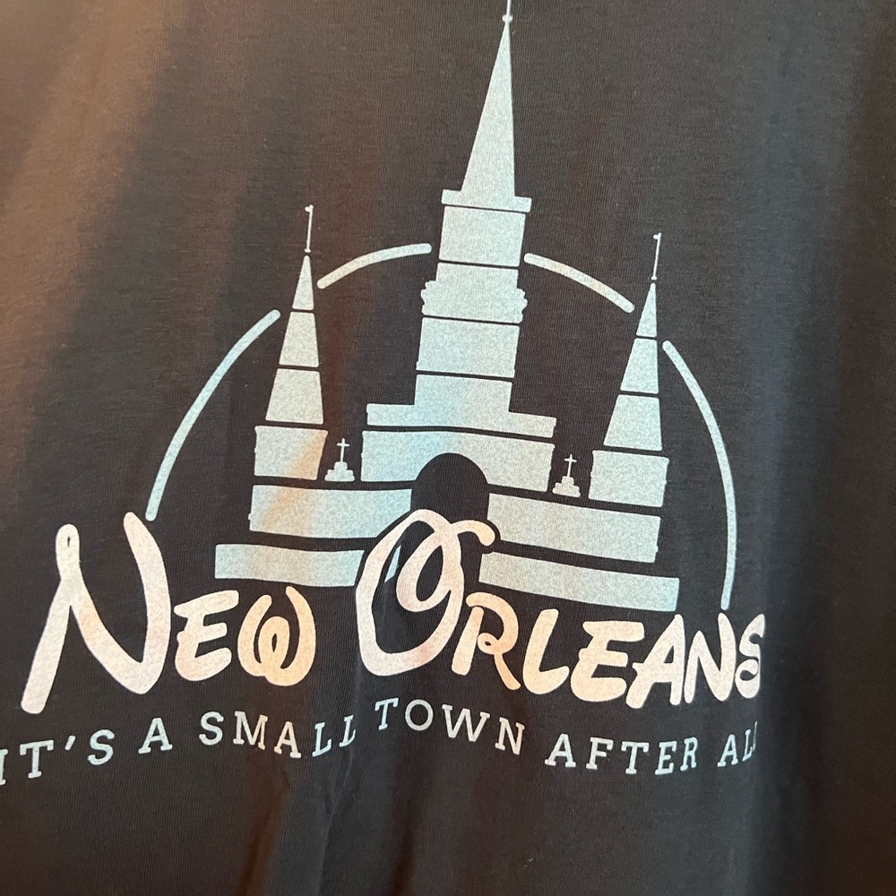 New Orleans Small World Disney Graphic T-Shirt XXL
